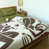 KLEKKS - KLEKKS x hannah.muehi NO. 31 Wolldecke in Braun - Sofadecke - ROSA ECK