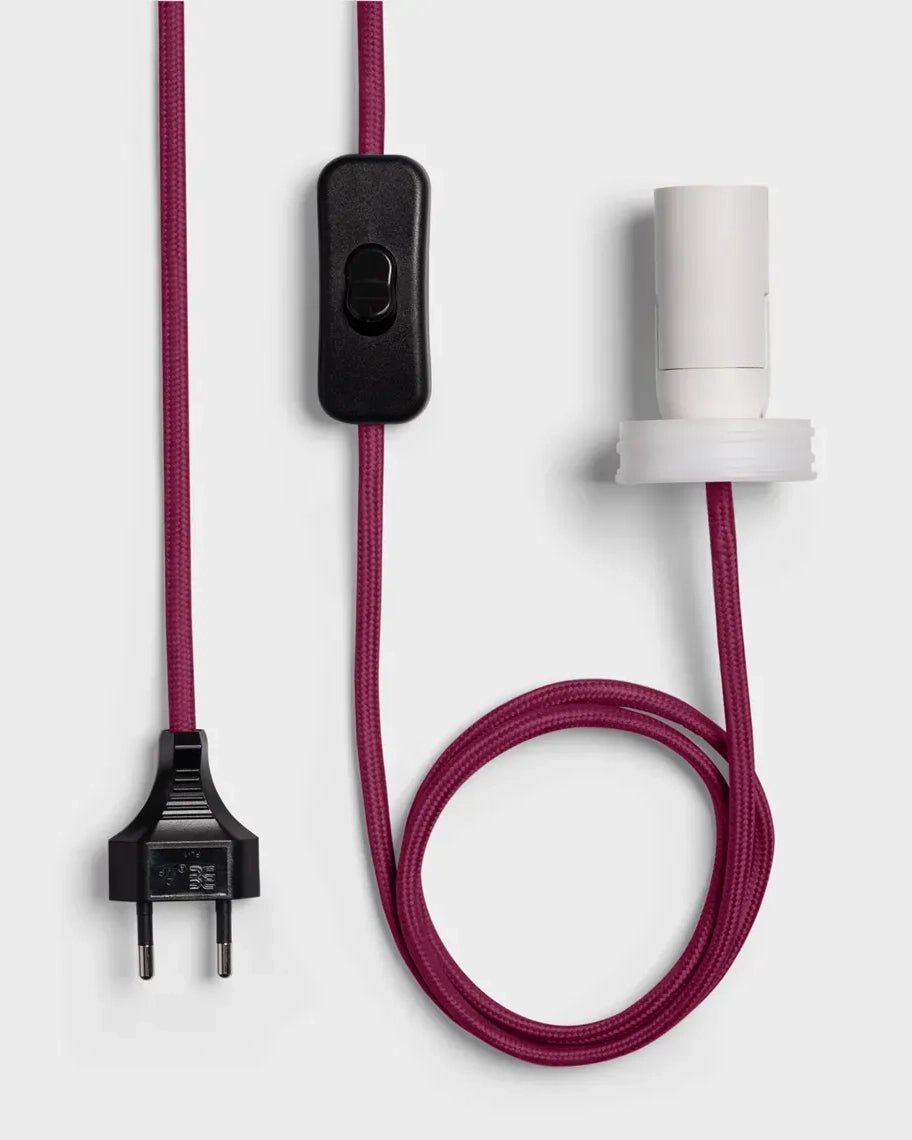 &Klevering - HAT Tischlampe • burgundy - Tischlampe - ROSA ECK Concept Store