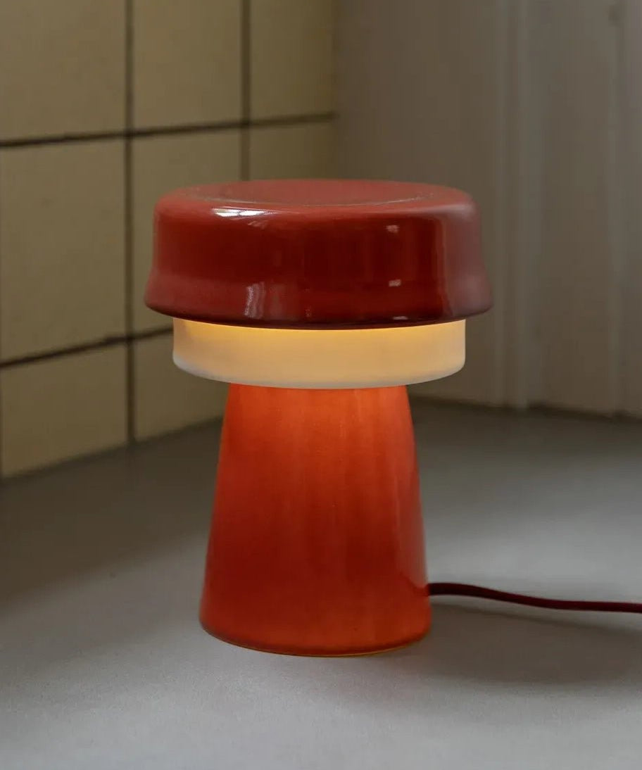 &Klevering - HAT Tischlampe • burgundy - Tischlampe - ROSA ECK Concept Store