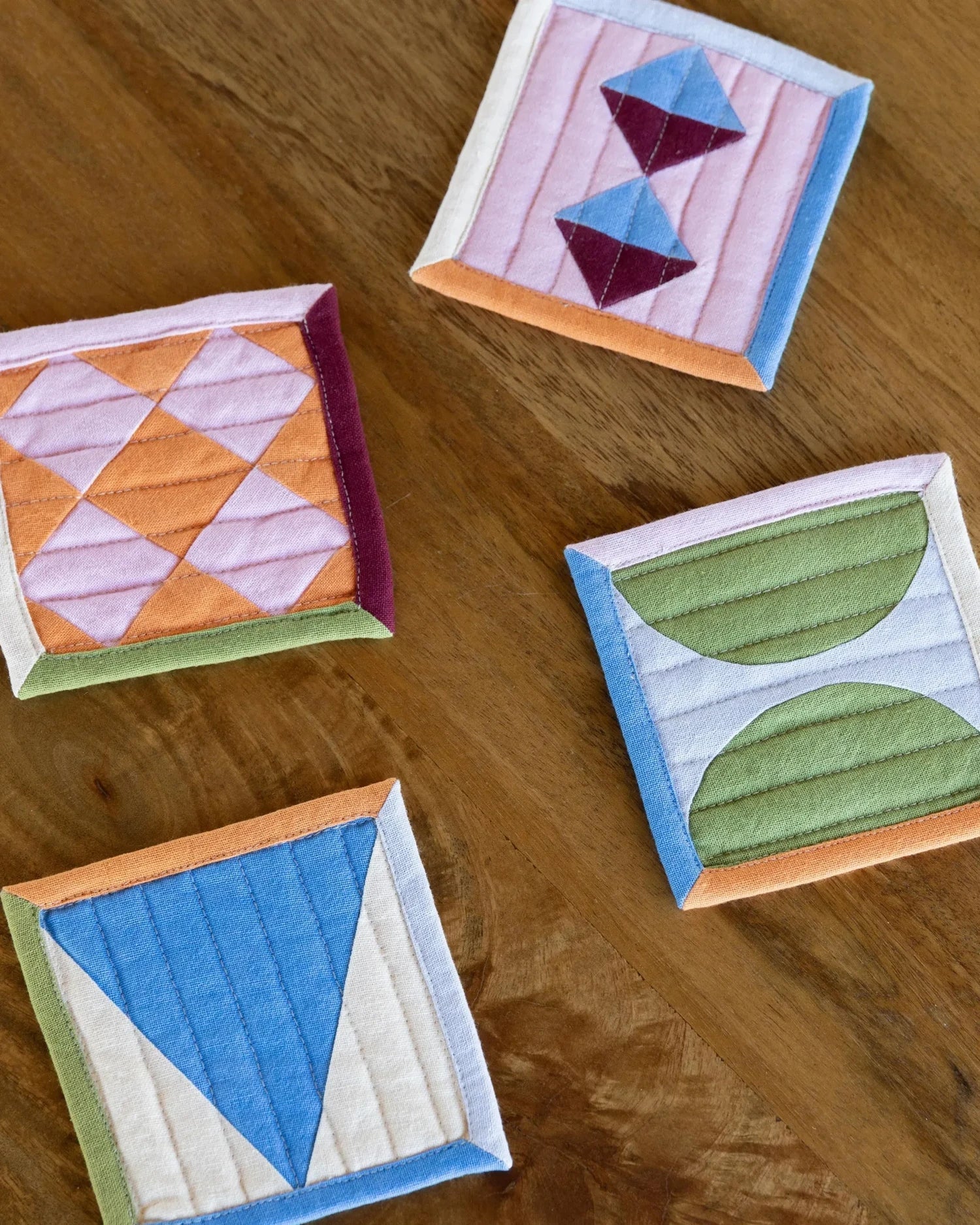 &Klevering - STITCH Untersetzer (4er - Set) - ROSA ECK