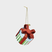 &Klevering - Weihnachtskugel Geschenk • Grün - Weihnachtskugel - ROSA ECK