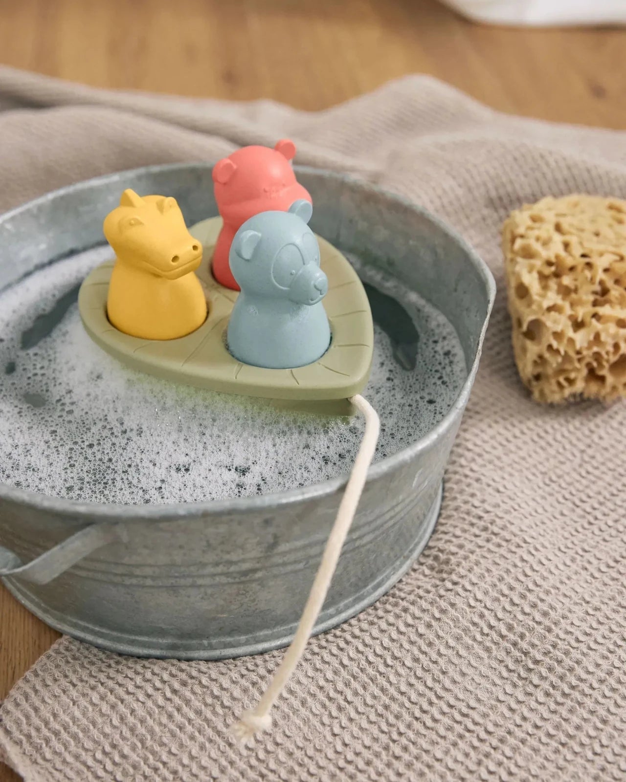 Lässig - Badespielzeug Boote (3er Set) • Panda/Nilpferd/Krokodil - ROSA ECK