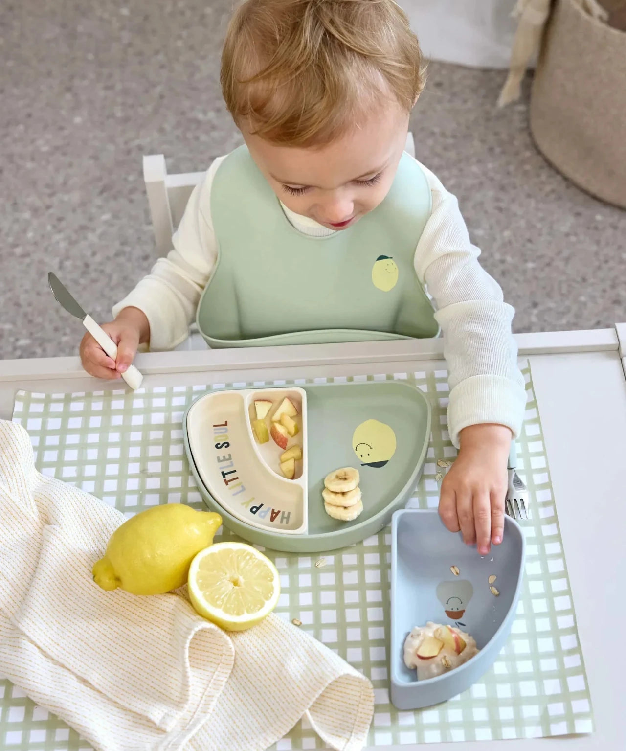 Lässig - HAPPY FRUITS Kinder - Teller mit Unterteilung • Zitrone - ROSA ECK