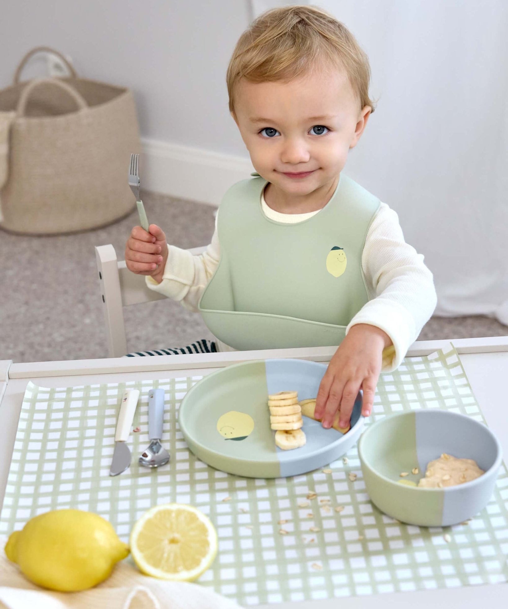 Lässig - HAPPY FRUITS Kinderschüssel aus Silikon | Zitrone - Kindergeschirr - ROSA ECK - Schüssel, ,