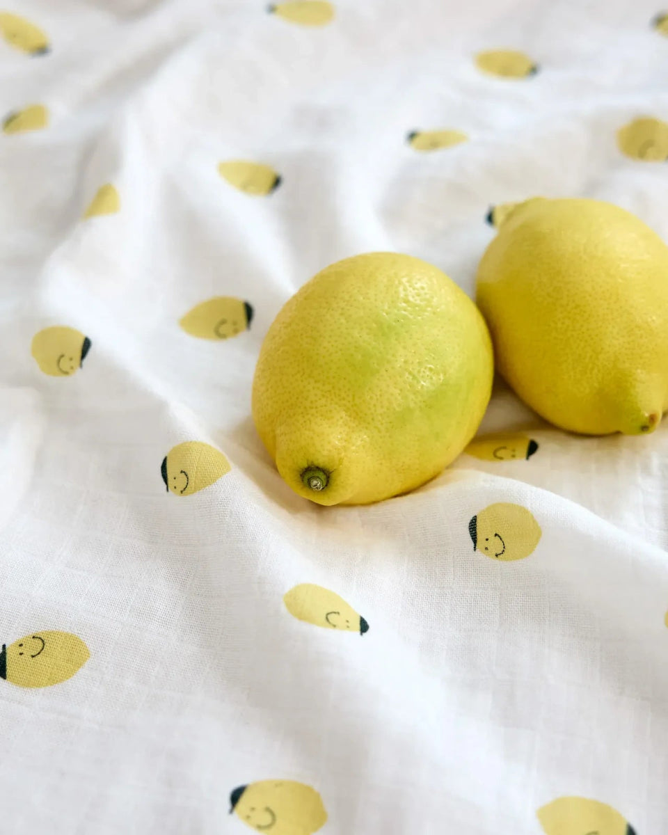 Lässig - HAPPY FRUITS Mulltücher aus Bio - Baumwolle • Zitrone - Mulltuch - ROSA ECK Concept Store