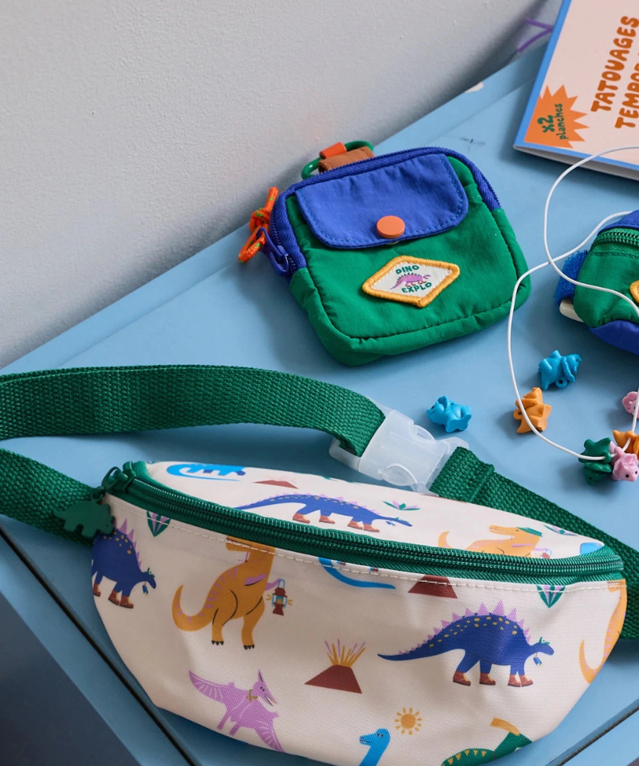 Le petit Souk - Kinder-Geldbeutel mit Karabiner • Dino Explo - ROSA ECK