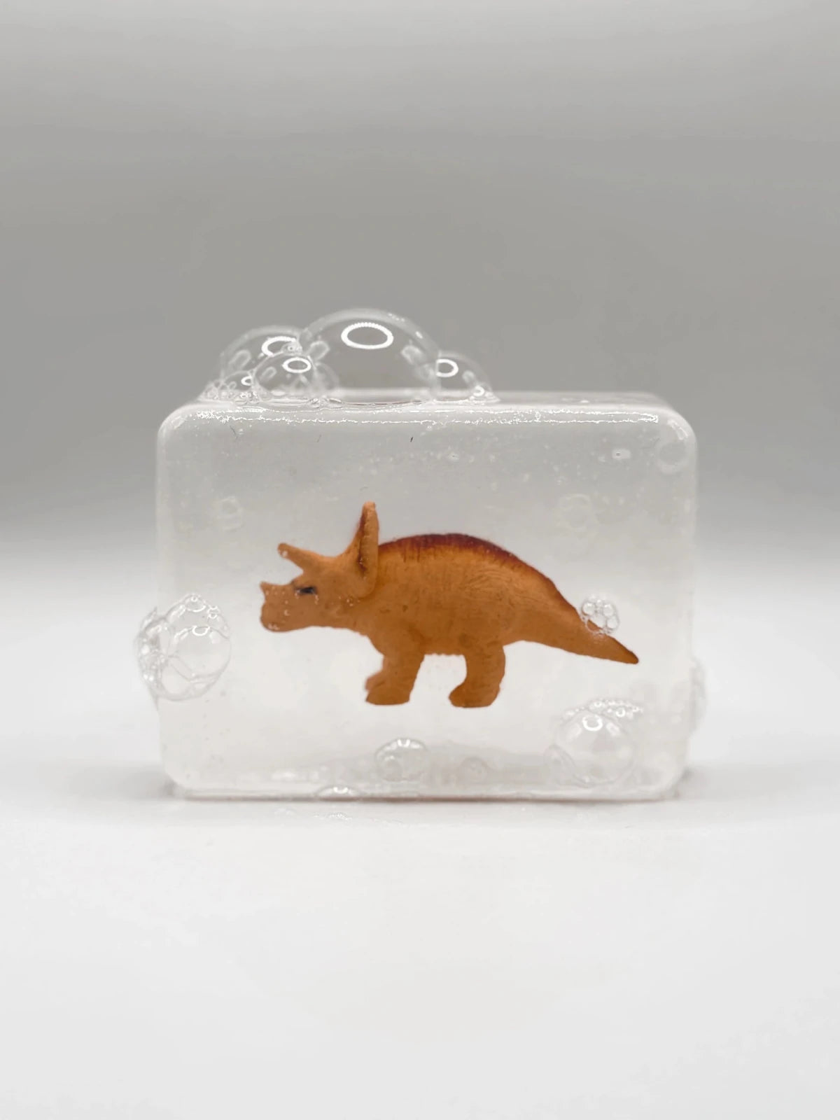 Ludi Soap - Seife mit Figur • Triceratops - ROSA ECK