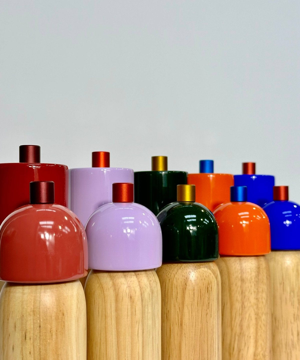 MAEGEN - Medium Salzmühle/Pfeffermühle • Rot - Salz - & Pfeffermühle - ROSA ECK