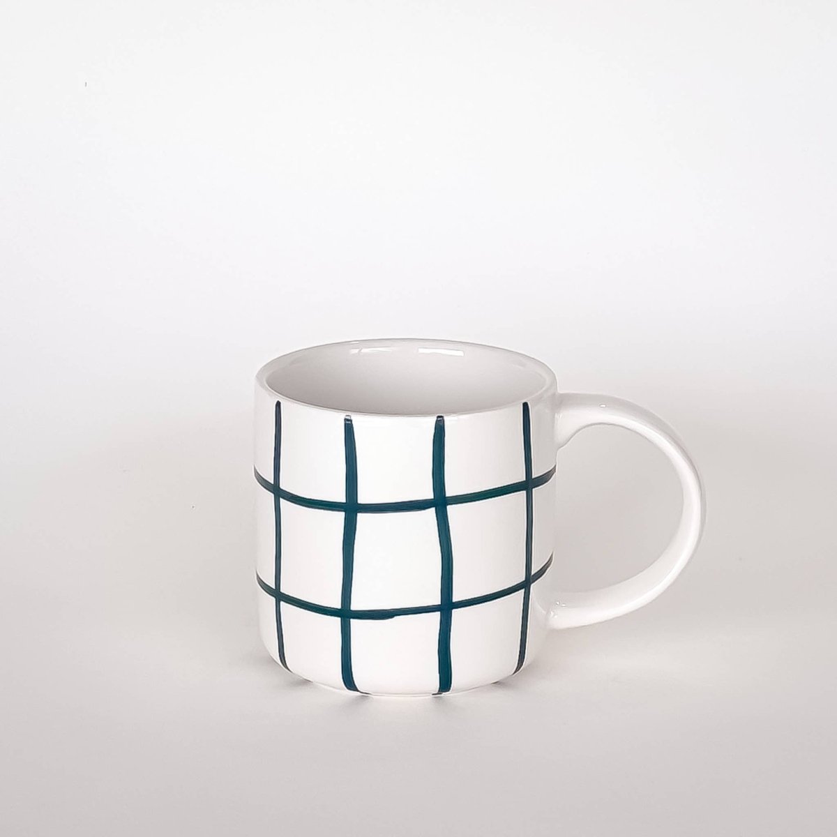 Magazin Minori - GRID Tasse mit Linienraster • gentle green - Kaffee - und Teetasse - ROSA ECK Concept Store