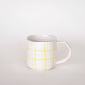 Magazin Minori - GRID Tasse mit Linienraster • spiaggia yellow - Kaffee - und Teetasse - ROSA ECK Concept Store
