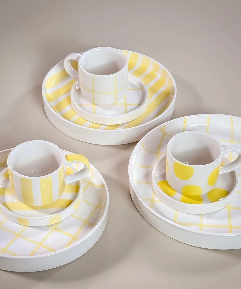 Magazin Minori - STRIPES Espressotasse mit Untersetzer • spiaggia yellow - ROSA ECK Concept Store