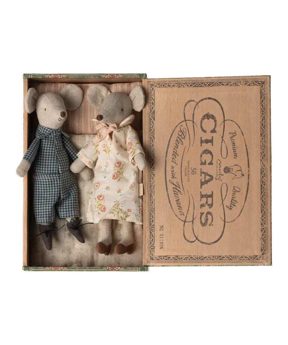 Maileg - Maileg Oma und Opa Maus in Box - Spielzeug - ROSA ECK Concept Store