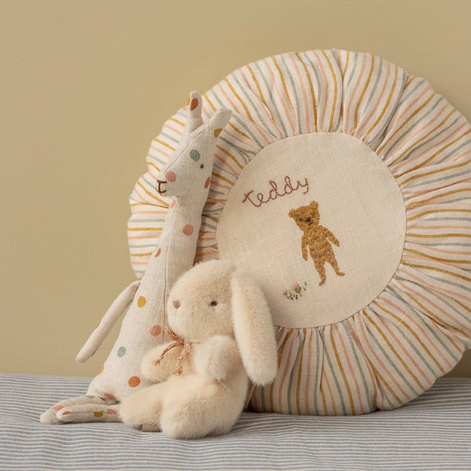 Maileg - PLÜSCHHASE Kuscheltier (Mini) • Creme - ROSA ECK