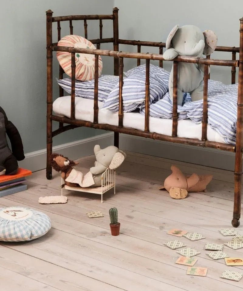 Maileg - SAFARI FRIENDS Mini Löwe Stofftier - Stofftier - ROSA ECK