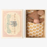 Maileg - Schläfrige Babymaus in Matchbox • Rose - ROSA ECK