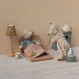 Maileg - Schlafsofa – Maus Puppenhaus • Punkte - Spielzeug - ROSA ECK