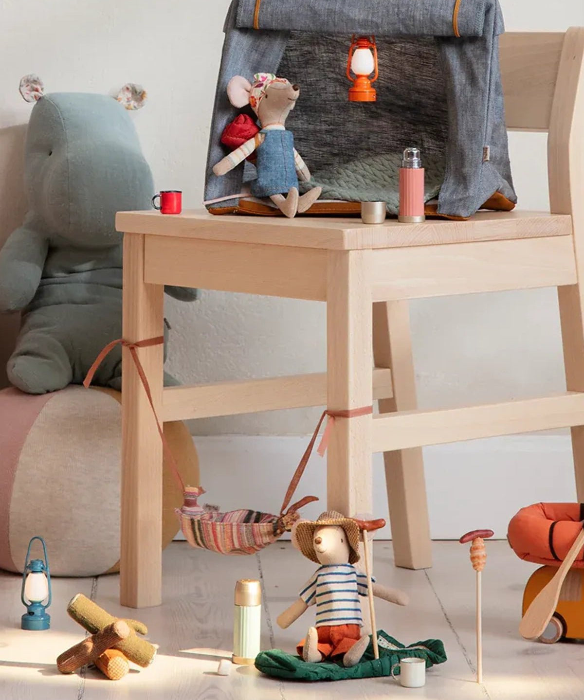 Maileg - Thermoskanne mit zwei Tassen • Soft Coral - ROSA ECK