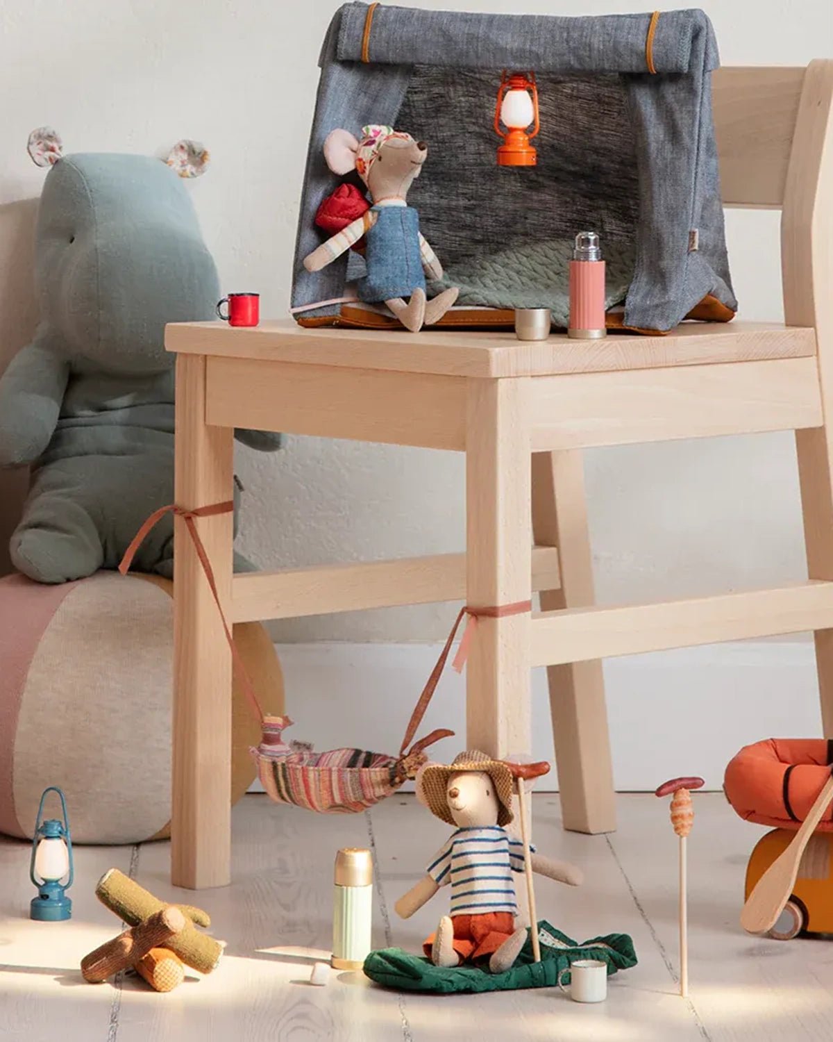 Maileg - Thermoskanne mit zwei Tassen • Soft Coral - ROSA ECK