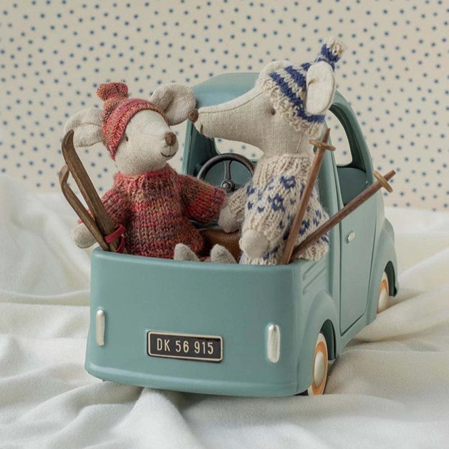 Maileg - Wintermaus mit Ski – Papa - ROSA ECK