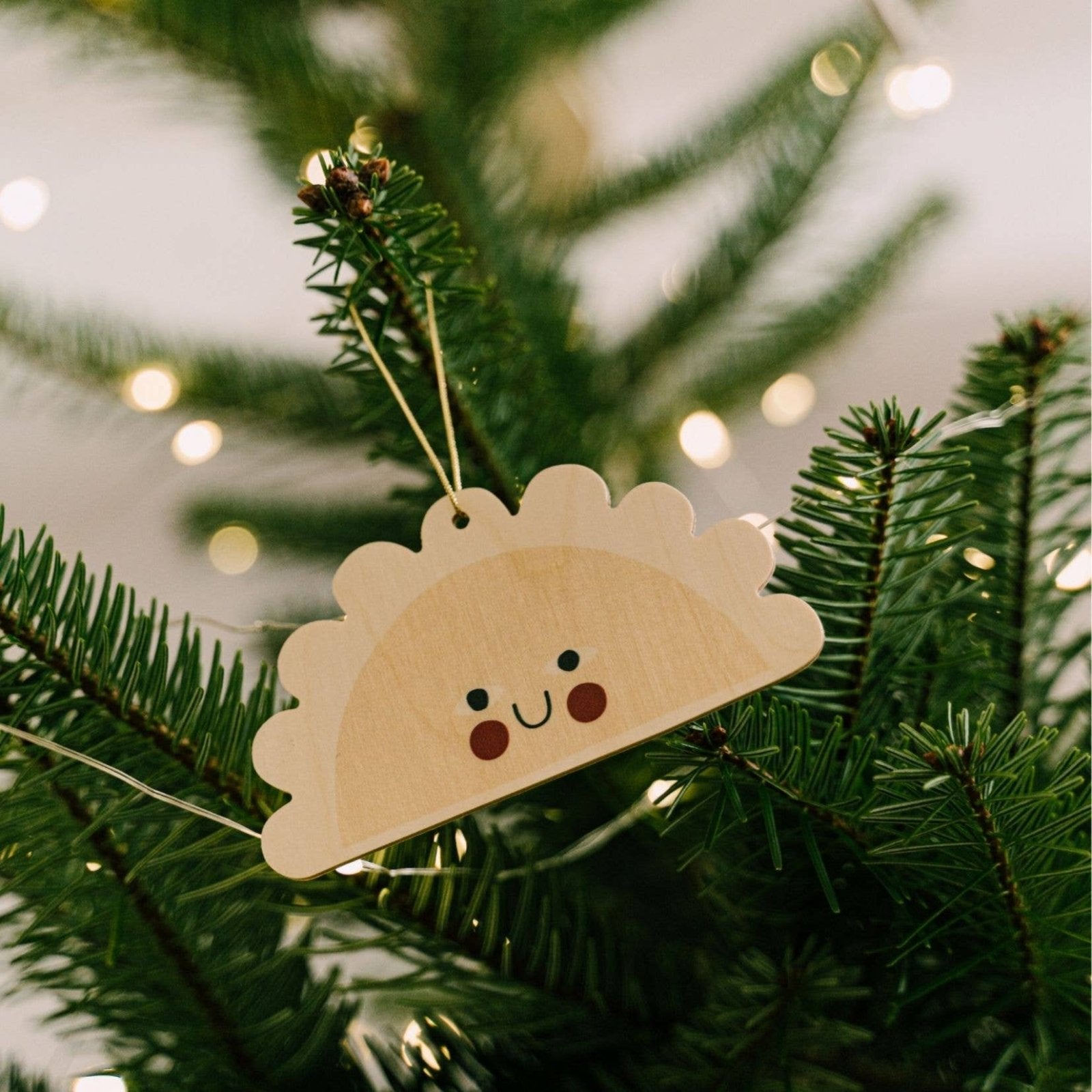 milin - Weihnachtsanhänger aus Holz • Foodie Dumpling - Dekoration - ROSA ECK