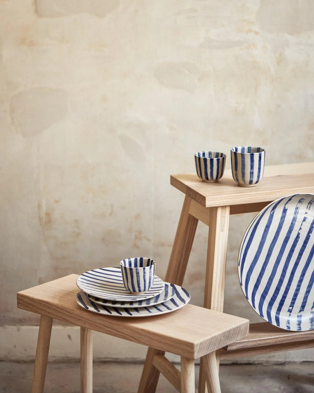 KLASSIK Kleiner Teller (⌀ 21 cm) Blau-Weiß-Gestreift