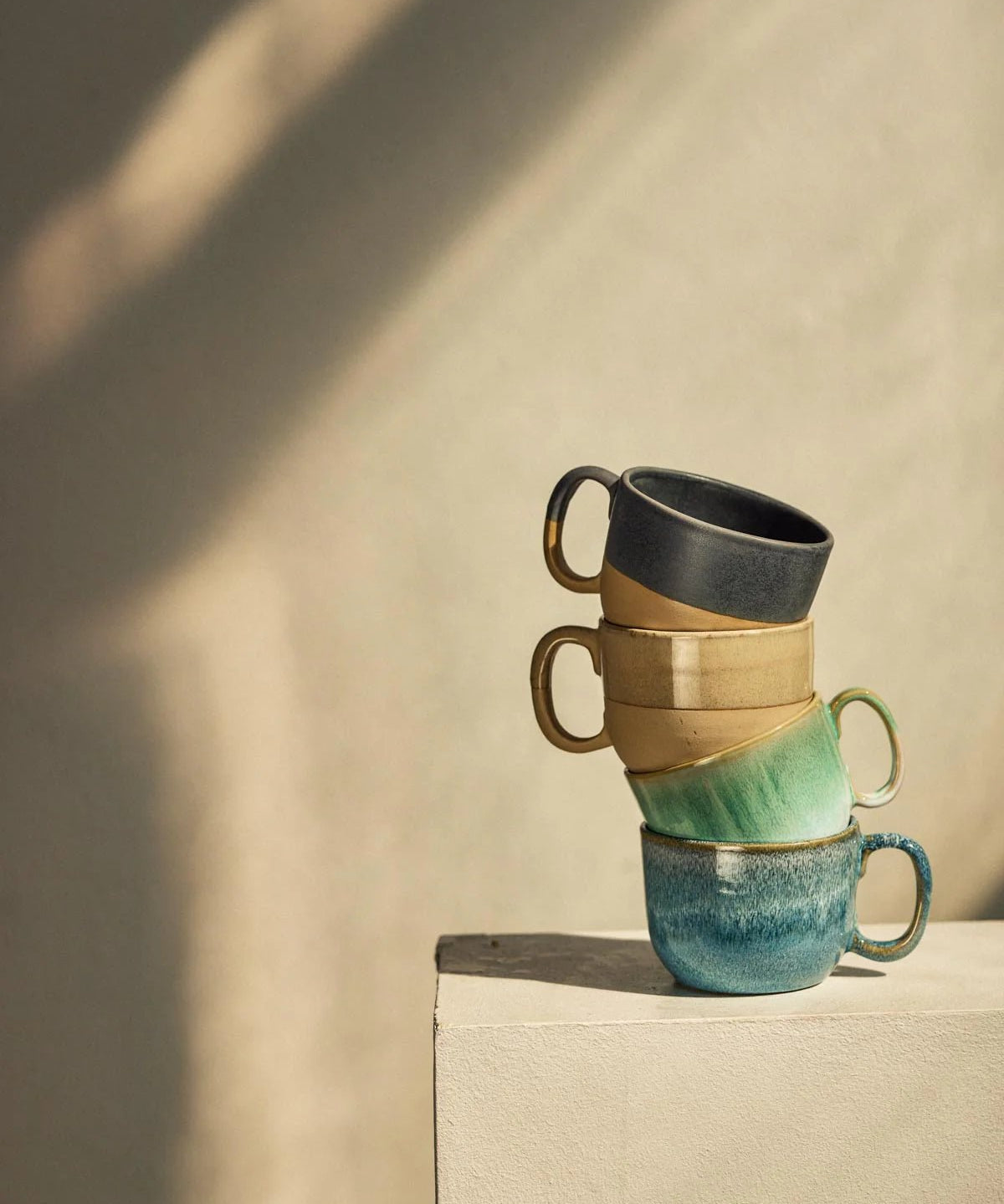 onomao - TRADITIONELL Große Tasse (550 ml) Teal - ROSA ECK - Blau, ,