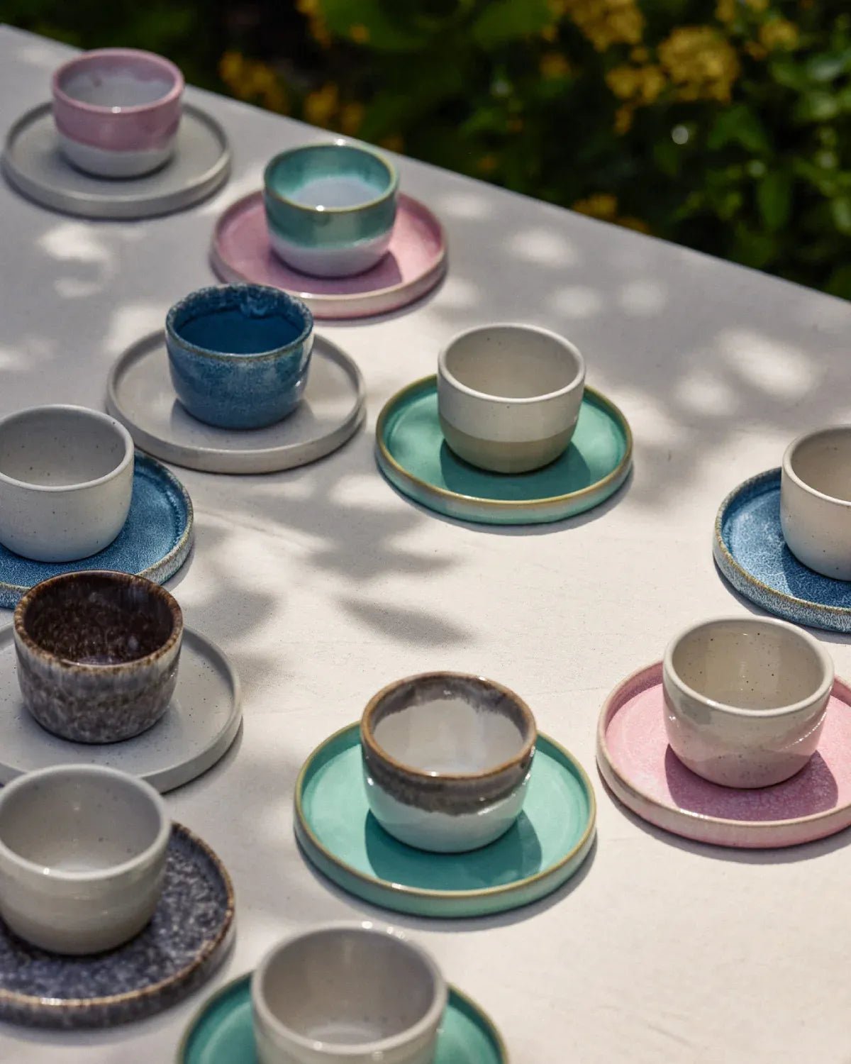 onomao - TRADITIONELL Kleiner Becher • Steingrau Dipped - Kaffee - und Teetasse - ROSA ECK