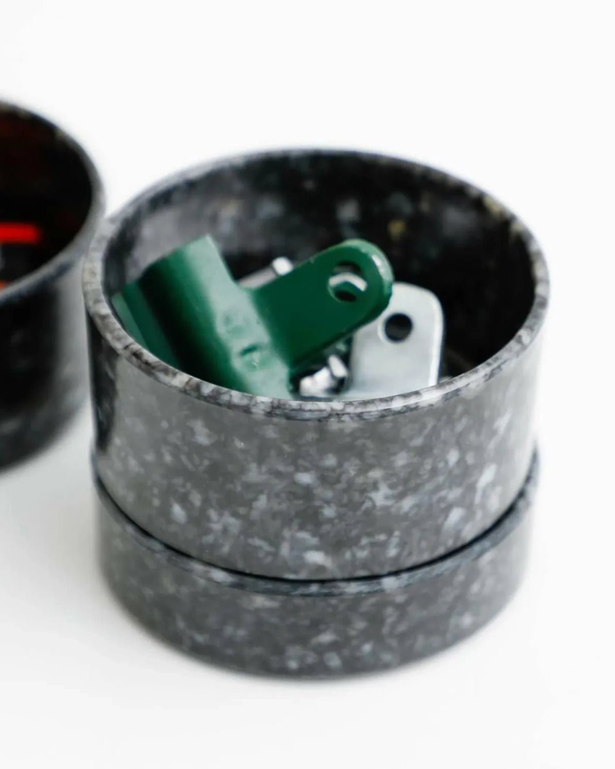 Penco - Stapelbare Ablageschale (M) • Black - ROSA ECK