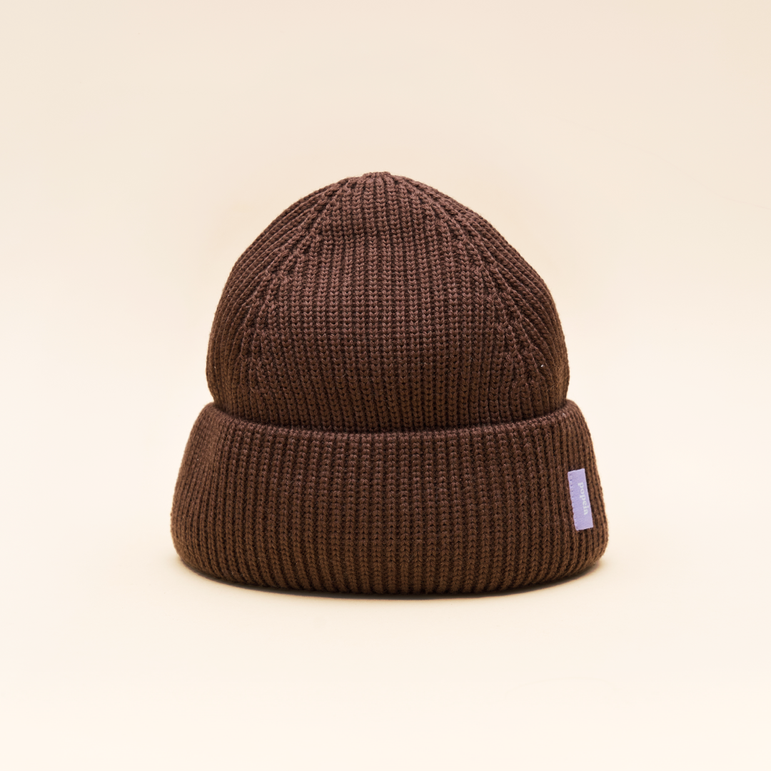 Beanie aus Merinowolle in Dunkelbraun von popeia