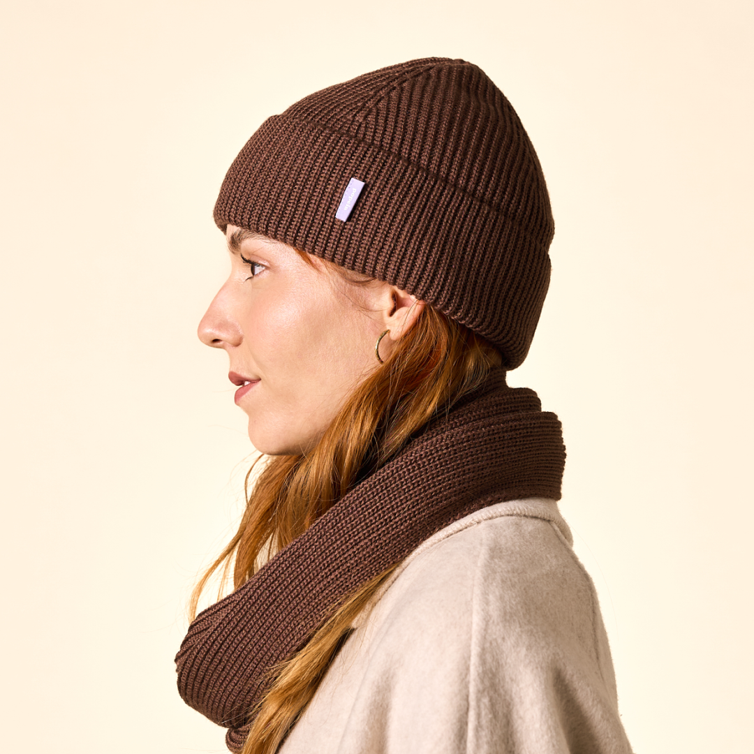 Beanie aus Merinowolle in Dunkelbraun von popeia
