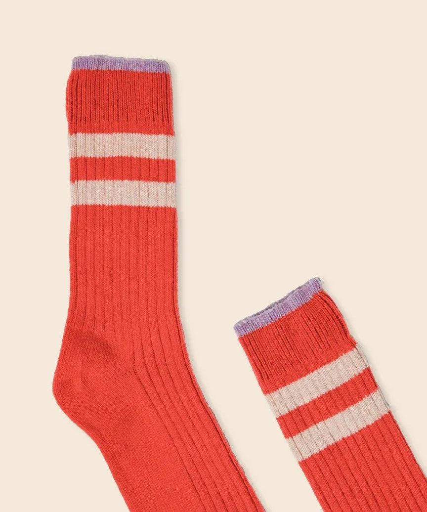 Popeia - Dünne Stricksocken aus Wolle • Rot - Socken - ROSA ECK