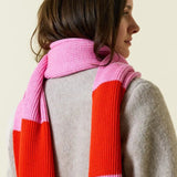 Popeia - Gestreifter Schal aus Merinowolle • Pink/Rot - Schal - ROSA ECK