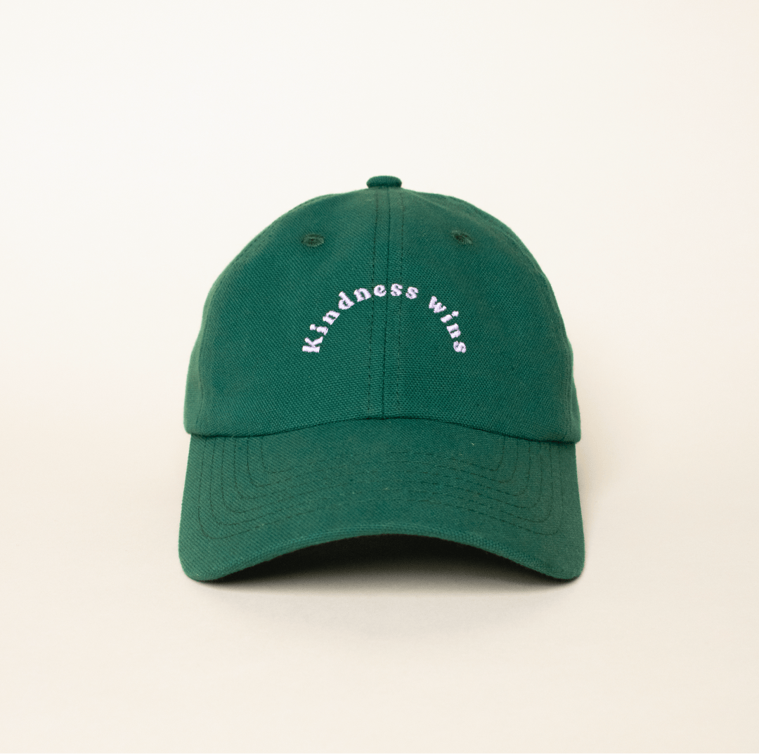 popeia - KINDNESS Cap | Dunkelgrün - ROSA ECK