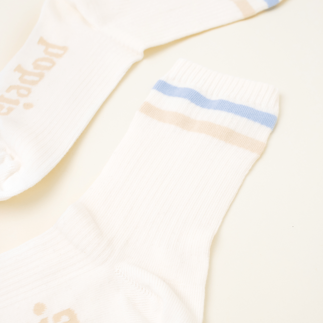 popeia - THE SPORTY Socken aus Bio - Baumwolle | Hellblau mit Streifen - ROSA ECK - Blau, Sportsocken, Weiß