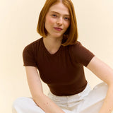 TIGHT T-Shirt aus Bio-Baumwolle • Dunkelbraun