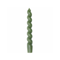 Spiralkerze in Moosgrün, 18,5 cm hoch, gedrehte Form