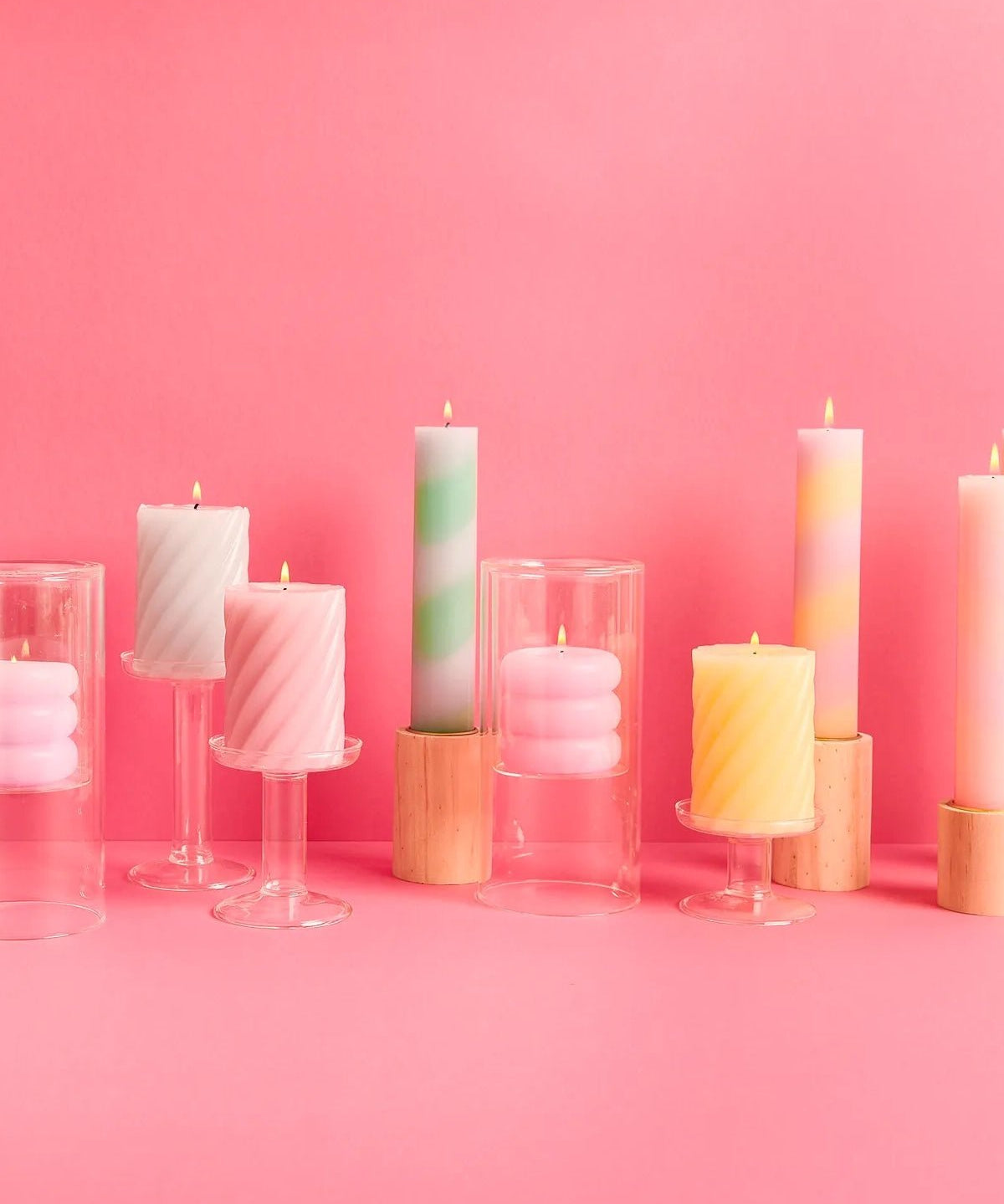 Rico Design - Stumpenkerze Ringe • Dunkle Beere - Kerze - ROSA ECK