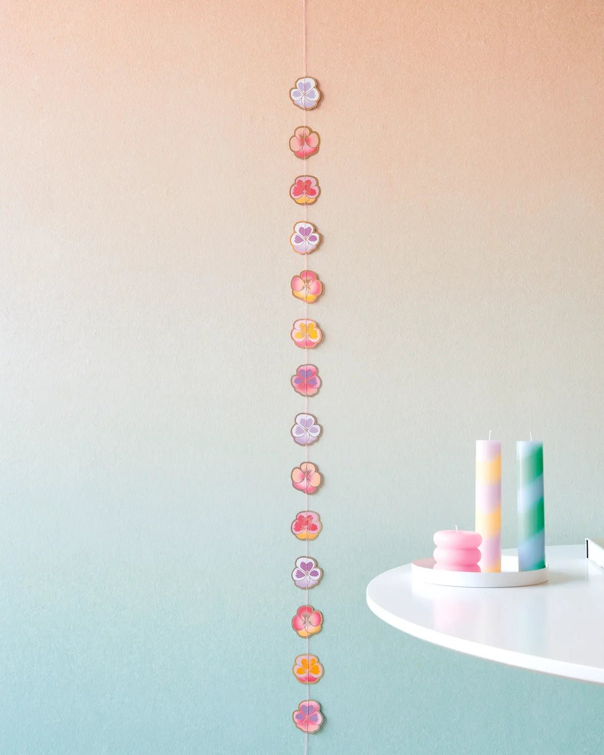 Rico Design - Stumpenkerze Ringe • Rosa - Kerze - ROSA ECK