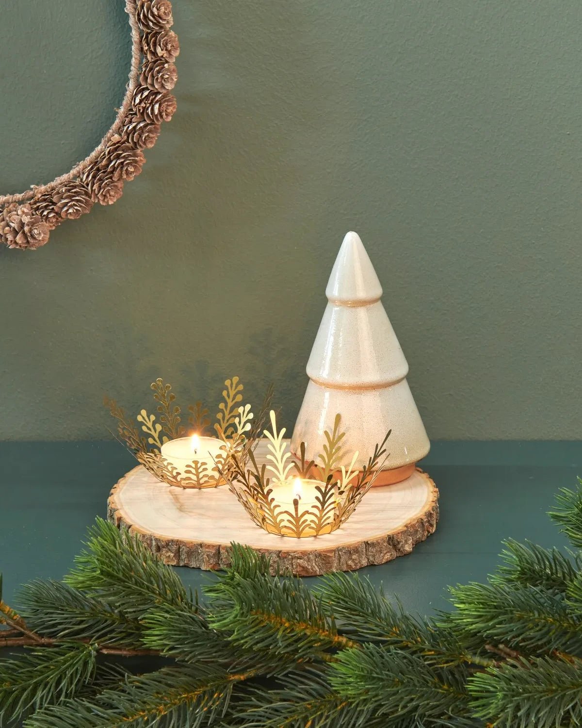 Rico Design - Tannenbaum Porzellan • Altweiß - Dekoration - ROSA ECK