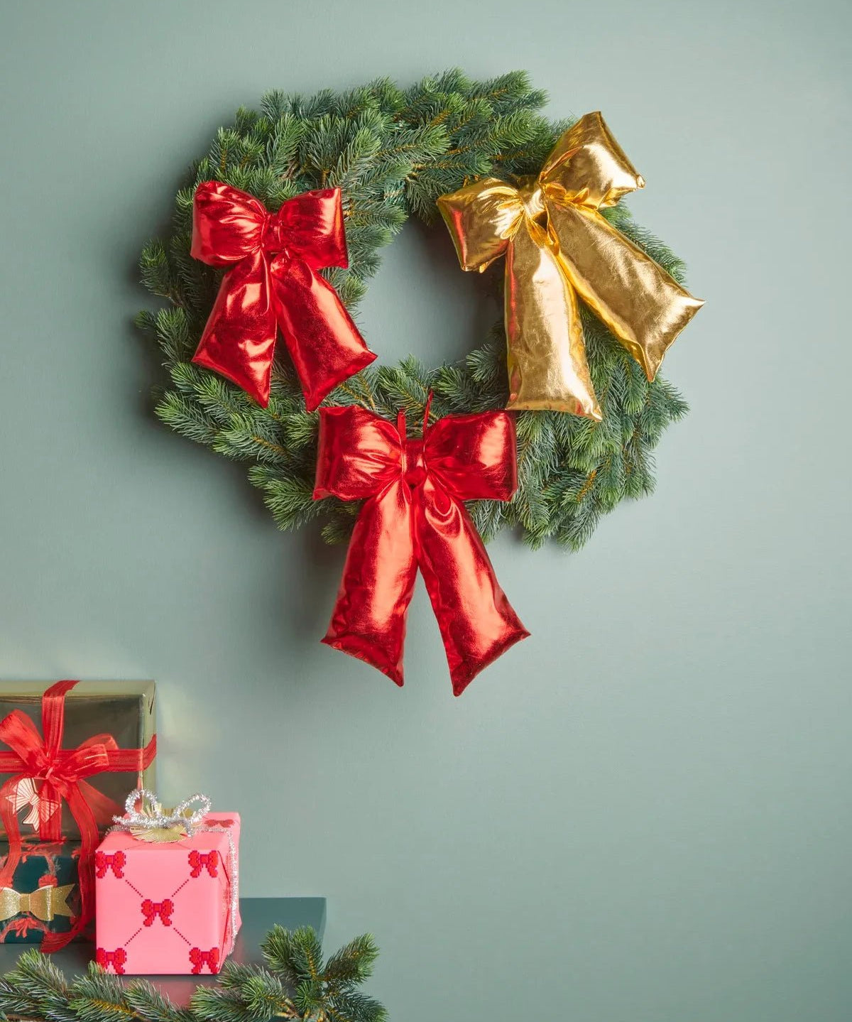 Rico Design - Weihnachtsschleife zum Hängen • Rot - Anhänger - ROSA ECK