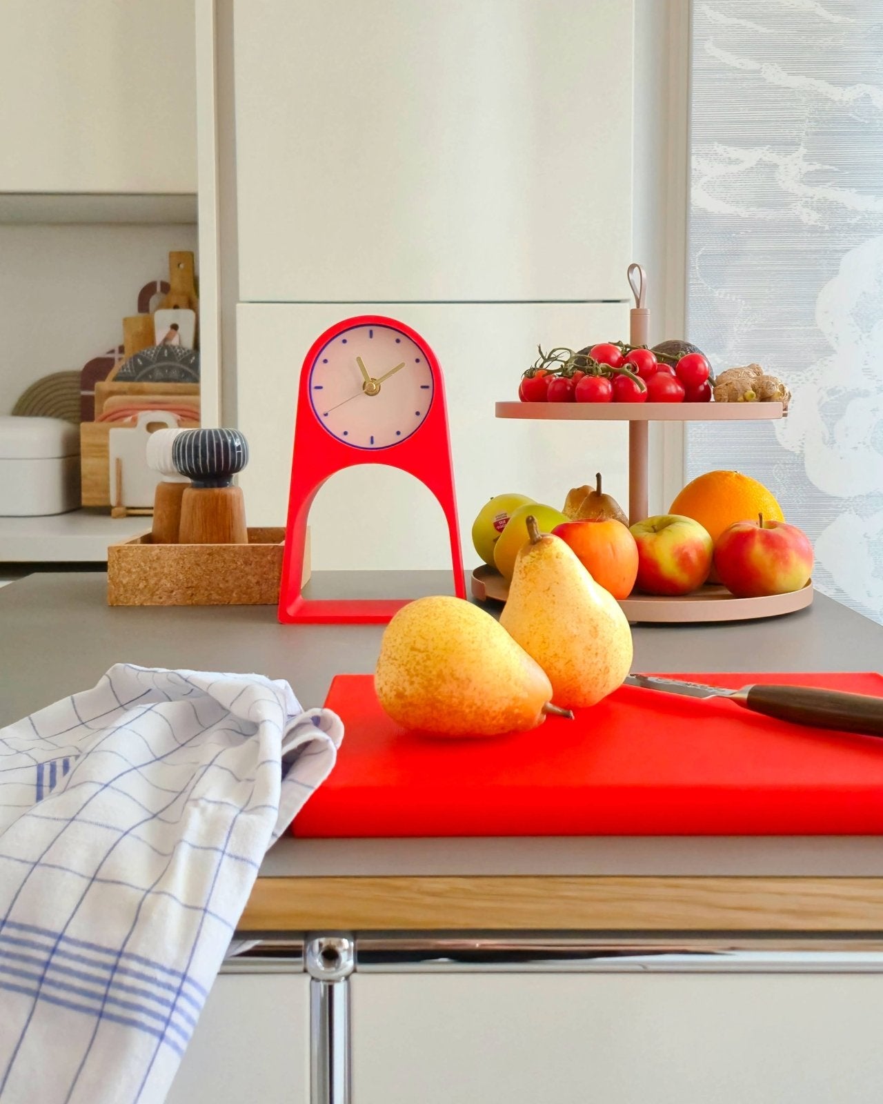 roki Design - LEIF Tischuhr • Rubalo - ROSA ECK