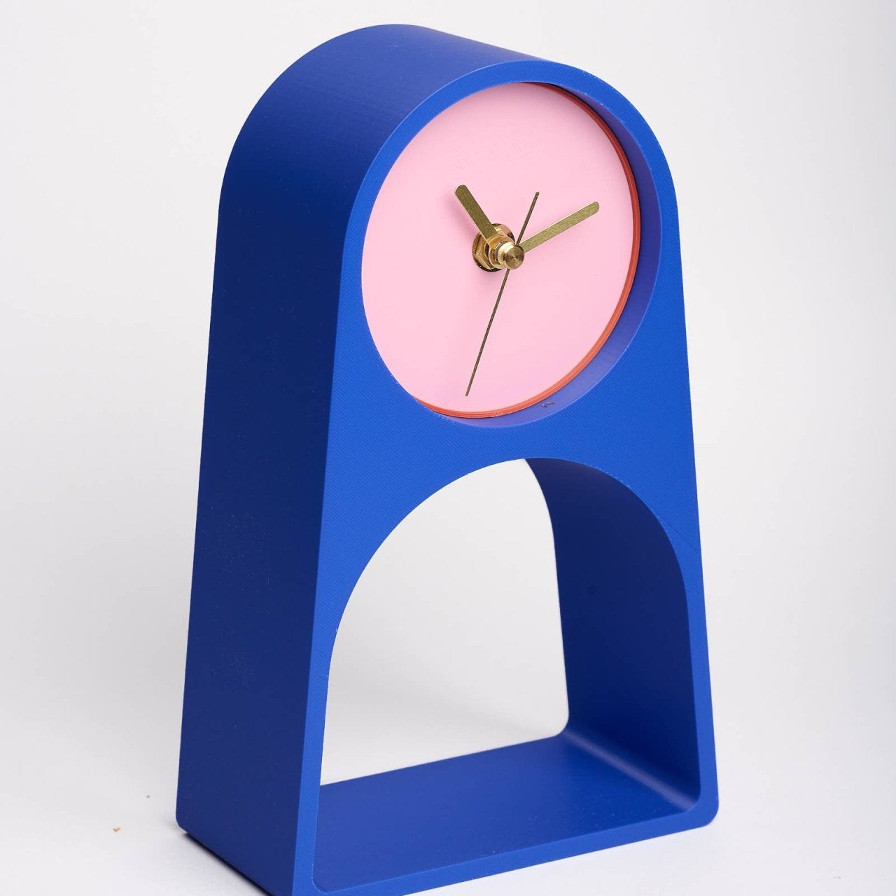 roki Design - LEIF Tischuhr • Velno - ROSA ECK