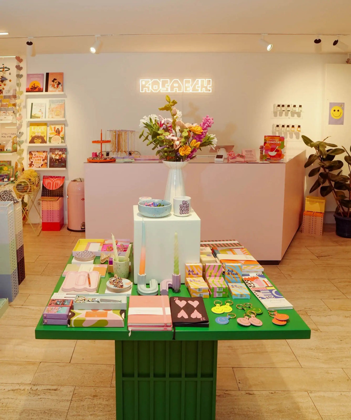 ROSA ECK - ROSA ECK Digitaler Geschenkgutschein - Gutschein - ROSA ECK Concept Store