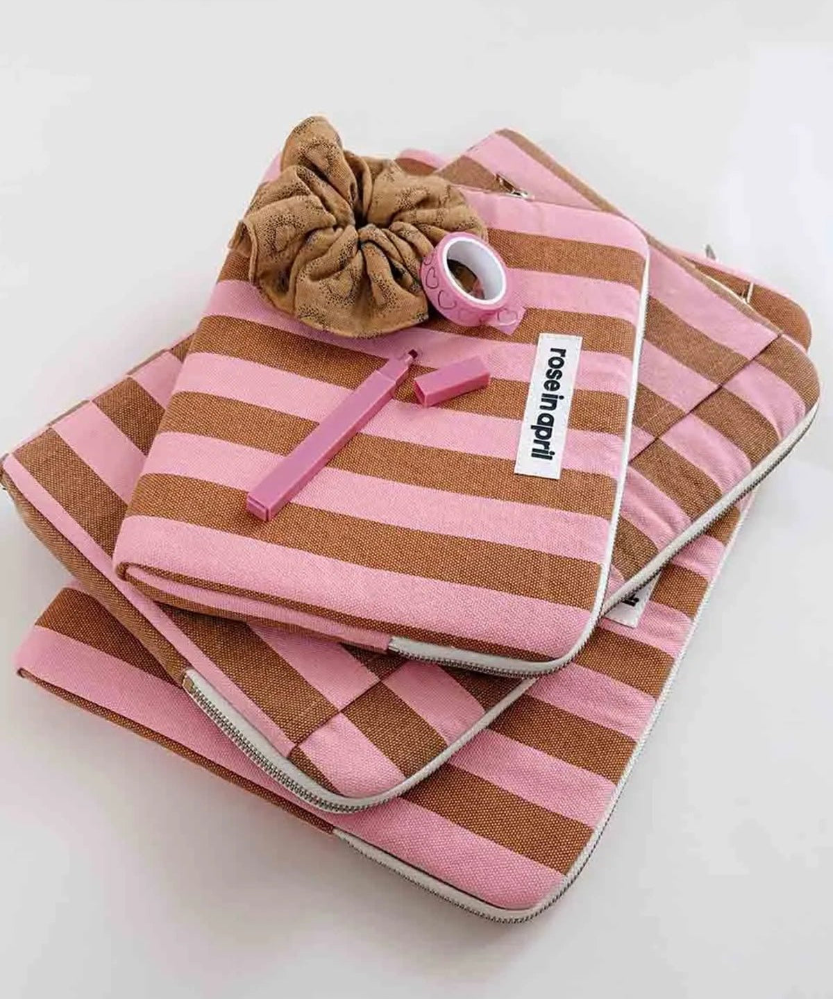 Rose in April - ANOUK iPad - Hülle • Stripes Strawberry/Caramel - iPad - Hülle - ROSA ECK