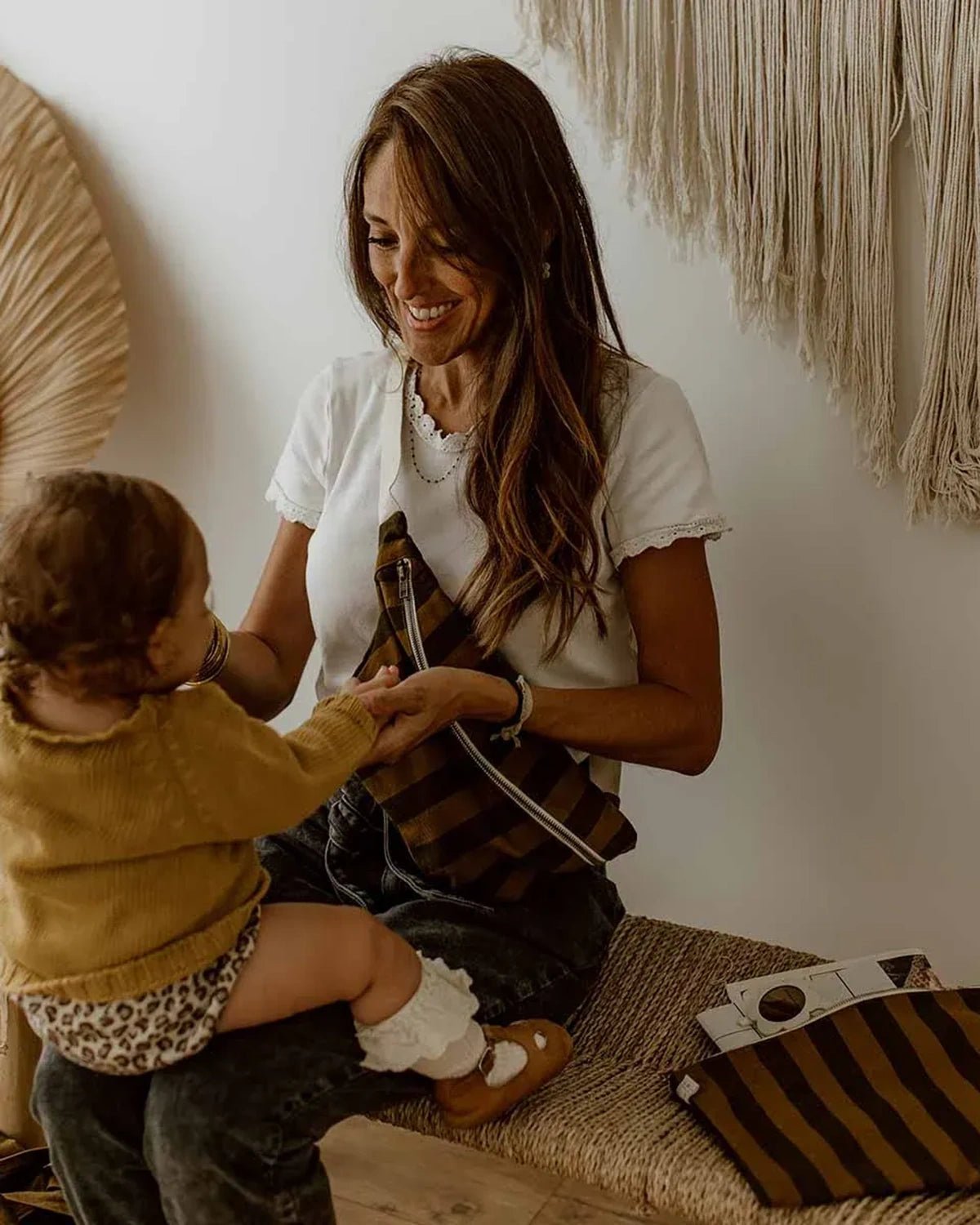 Rose in April - BANANA Bauchtasche • Stripes Cumin/Black - Bauchtasche - ROSA ECK