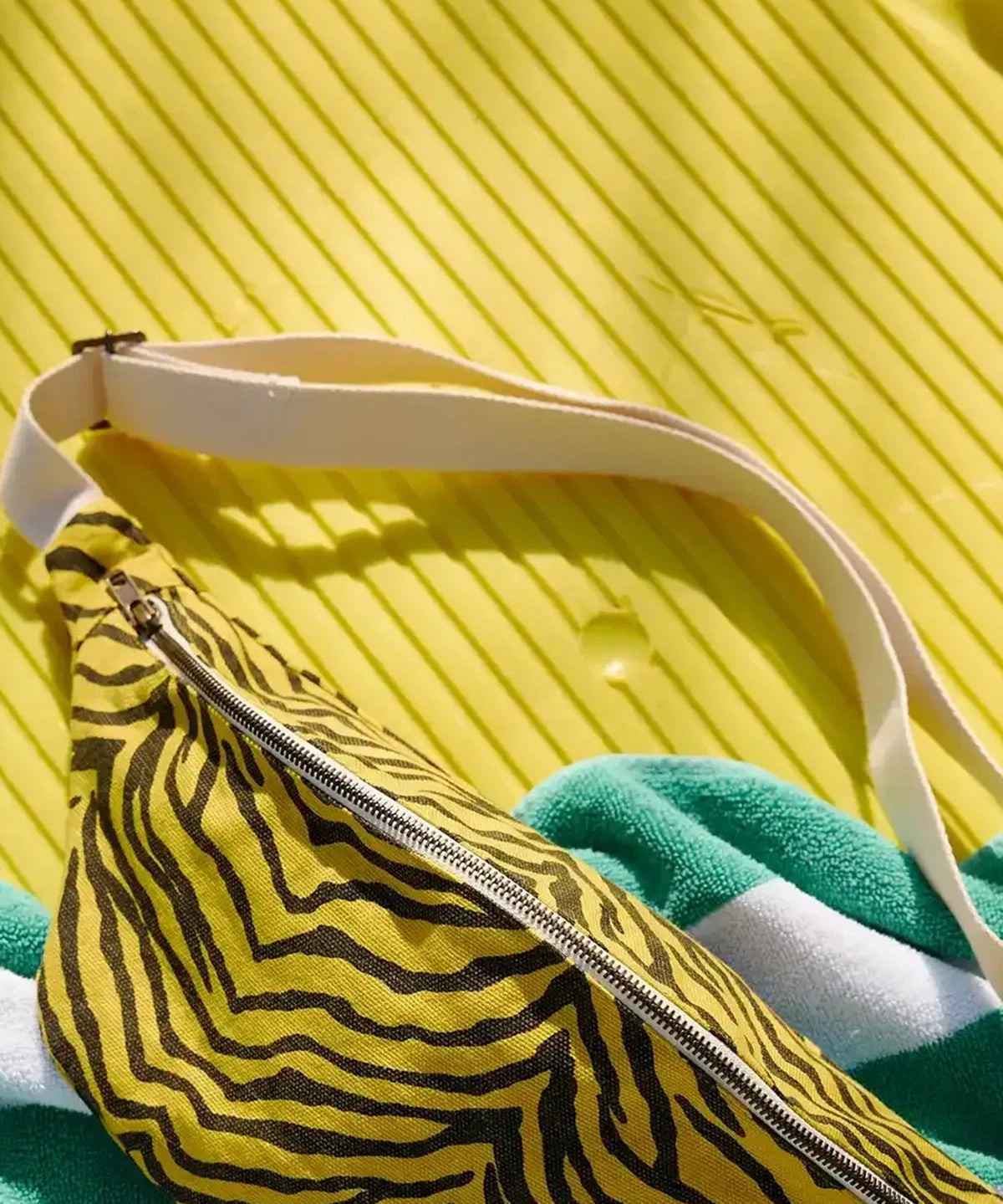 Rose in April - BANANA Bauchtasche • Zebra Bambou/Black - Bauchtasche - ROSA ECK