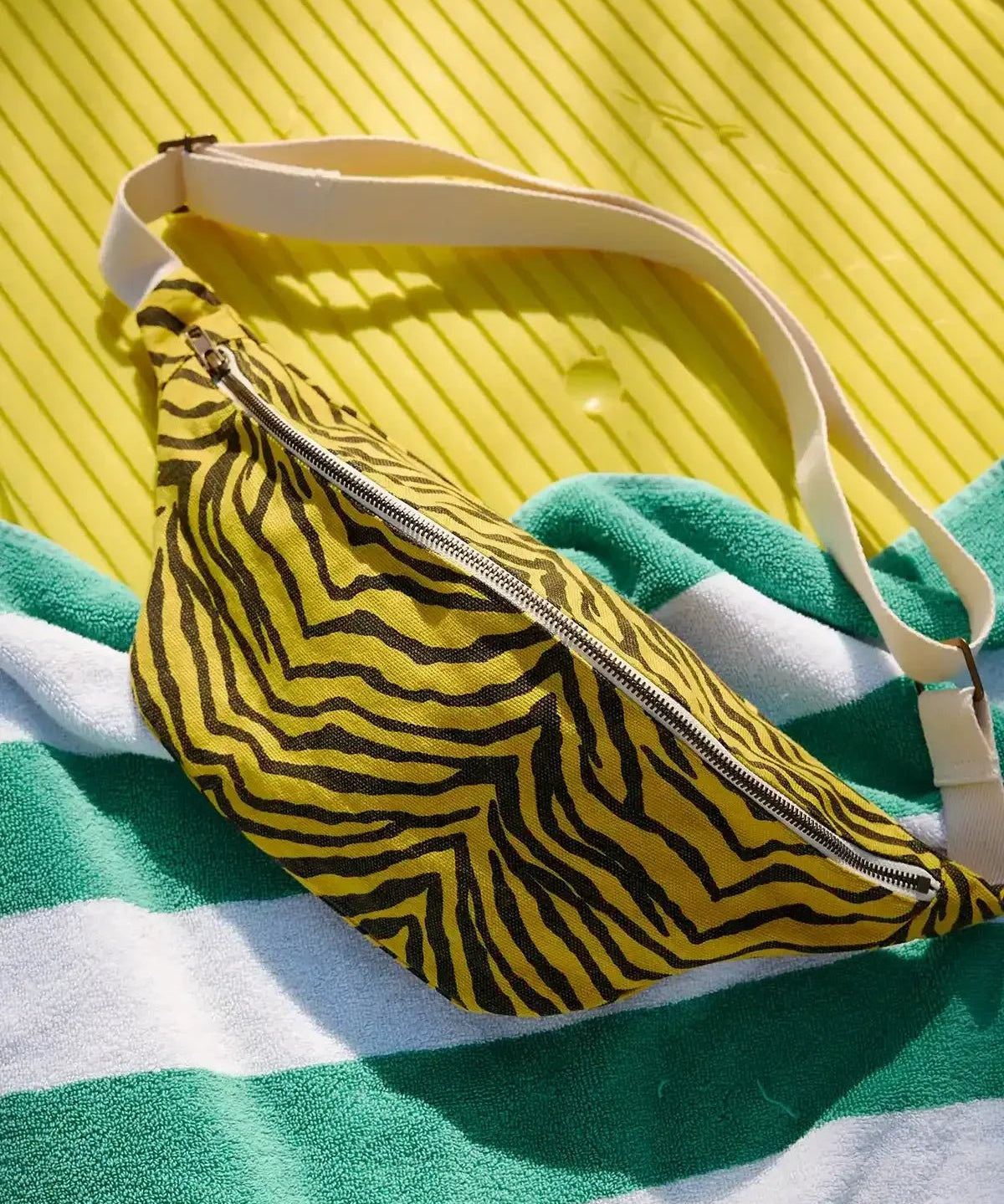 Rose in April - BANANA Bauchtasche • Zebra Bambou/Black - Bauchtasche - ROSA ECK