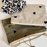 Rose in April - CHOUCHOU Haargummi • Leopard Weiß - Haargummi - ROSA ECK