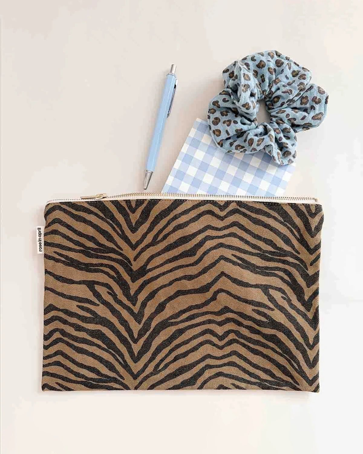 Rose in April - CHOUCHOU Haargummi • Mini Leopard Sky Blue - Haargummi - ROSA ECK