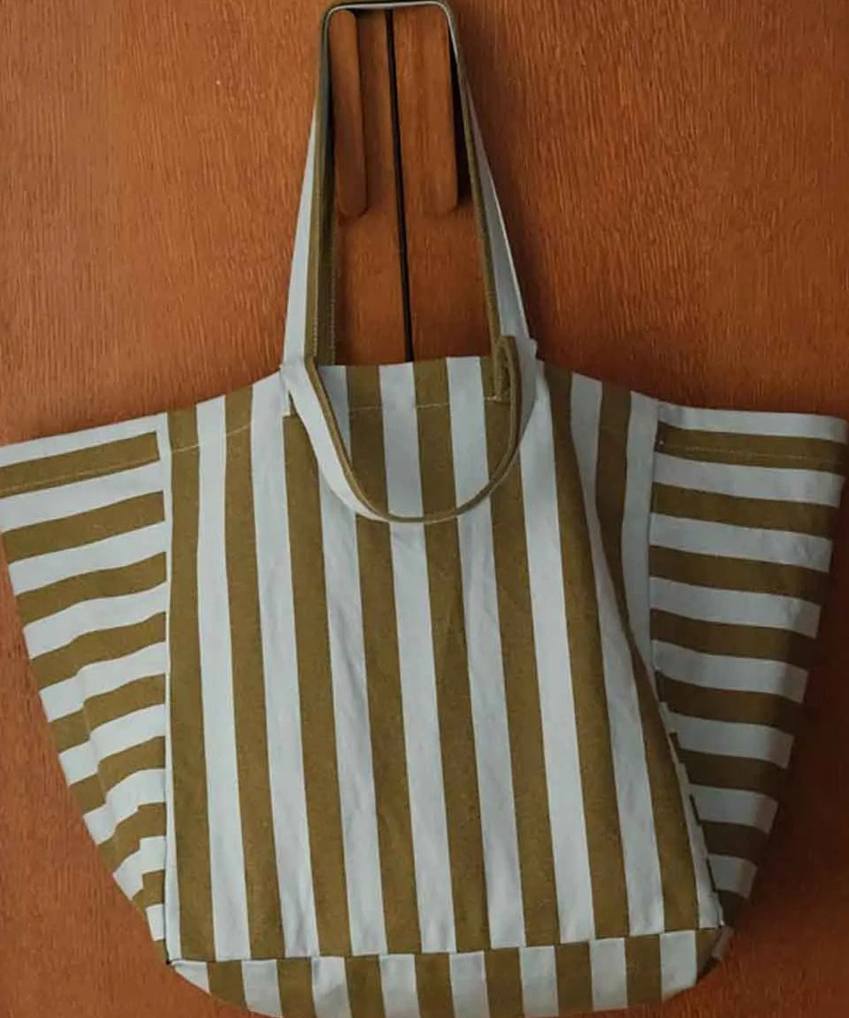 Rose in April - ELISA Einkaufstasche • Stripes Olive/Blue - Tasche - ROSA ECK